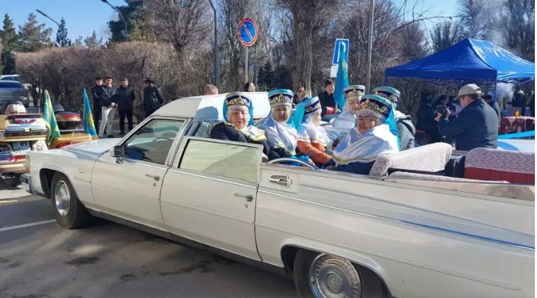 сасин.JPG