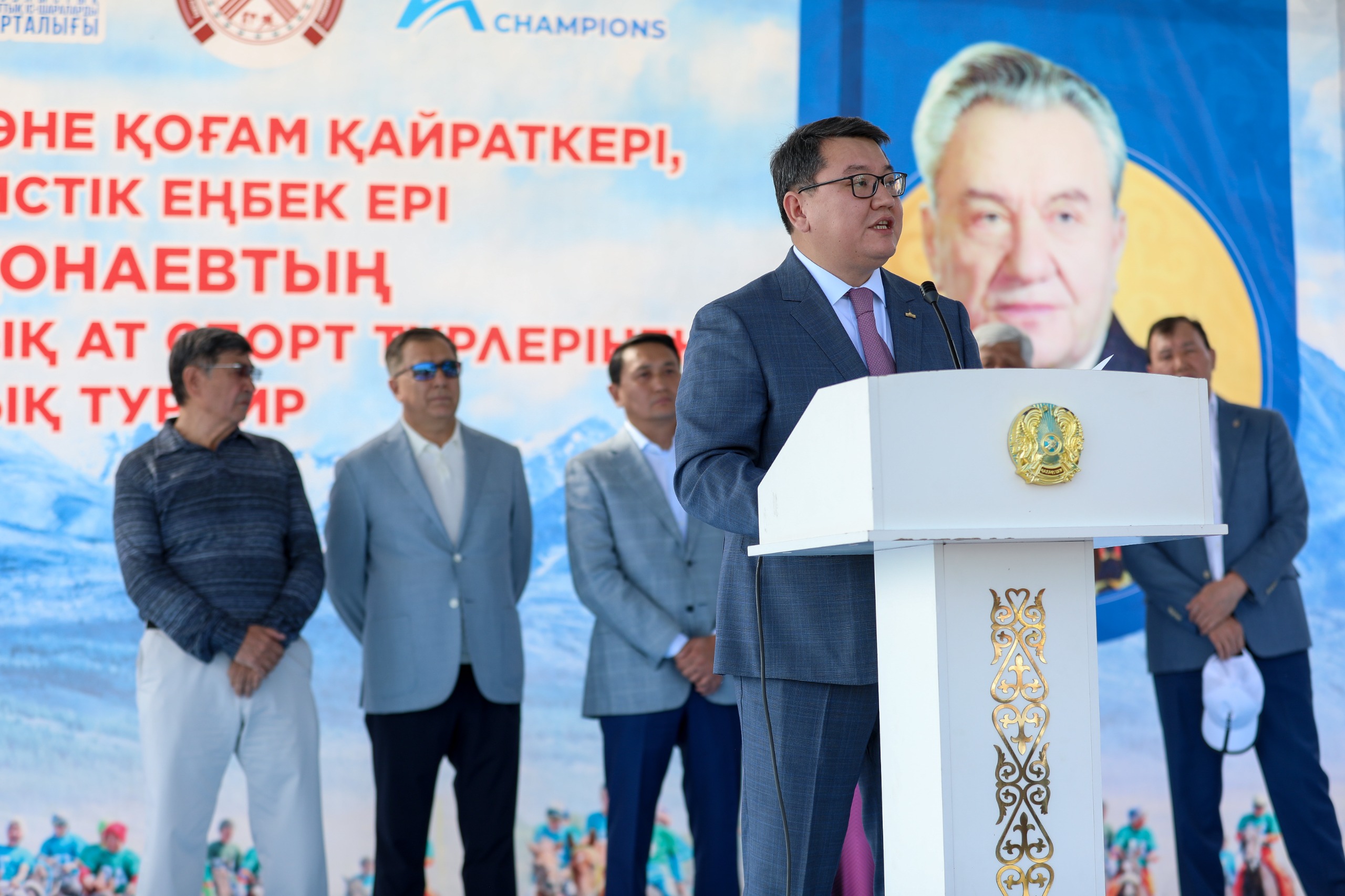 648ada79-0c16-48a8-a3dc-1693ebeb06c2.jpg